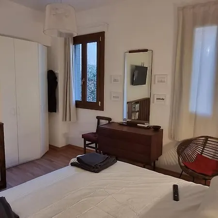 Residenza Vittoria - With Patio Apartment *
