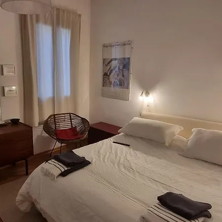 Residenza Vittoria - With Patio Apartment